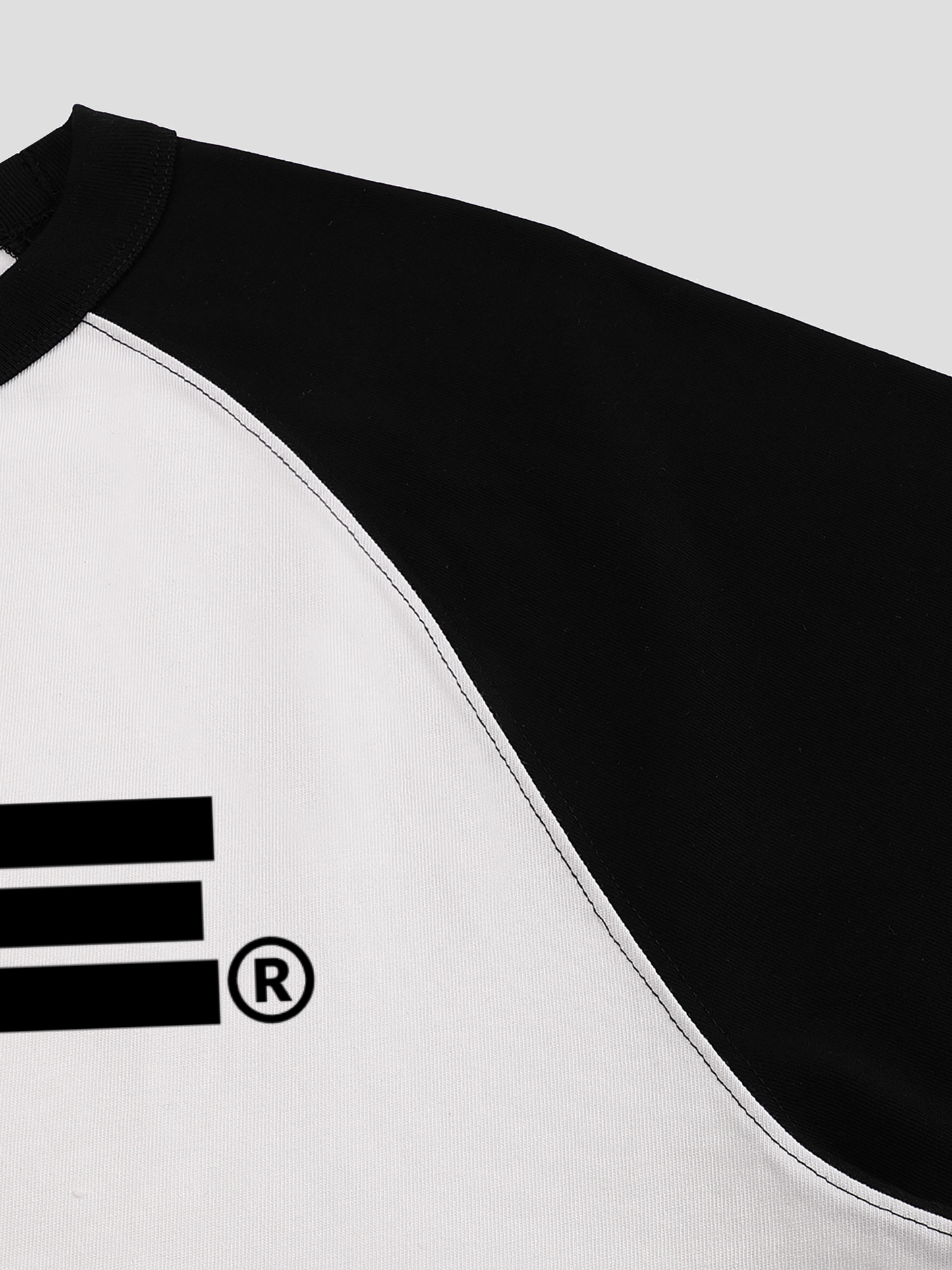 RAGLAN.