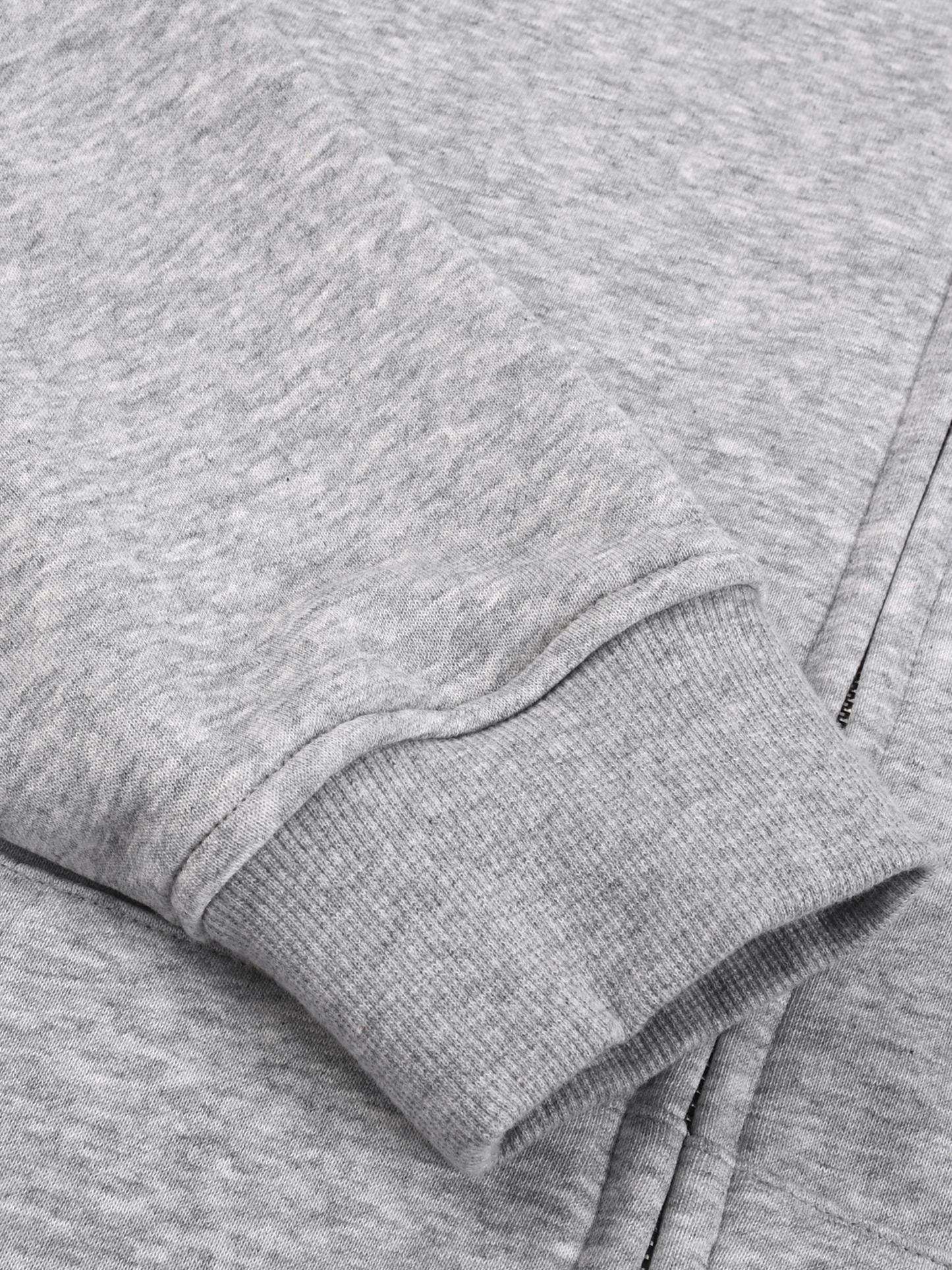 CLASSIC ZIP.
