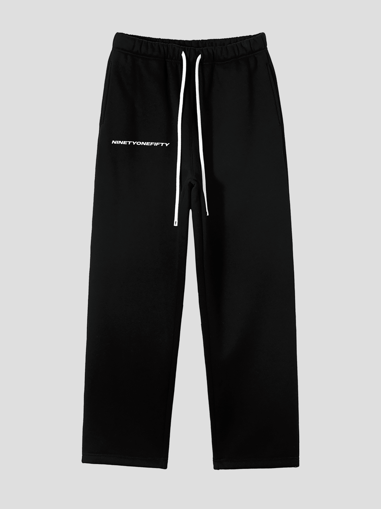 CLASSIC SWEATS.
