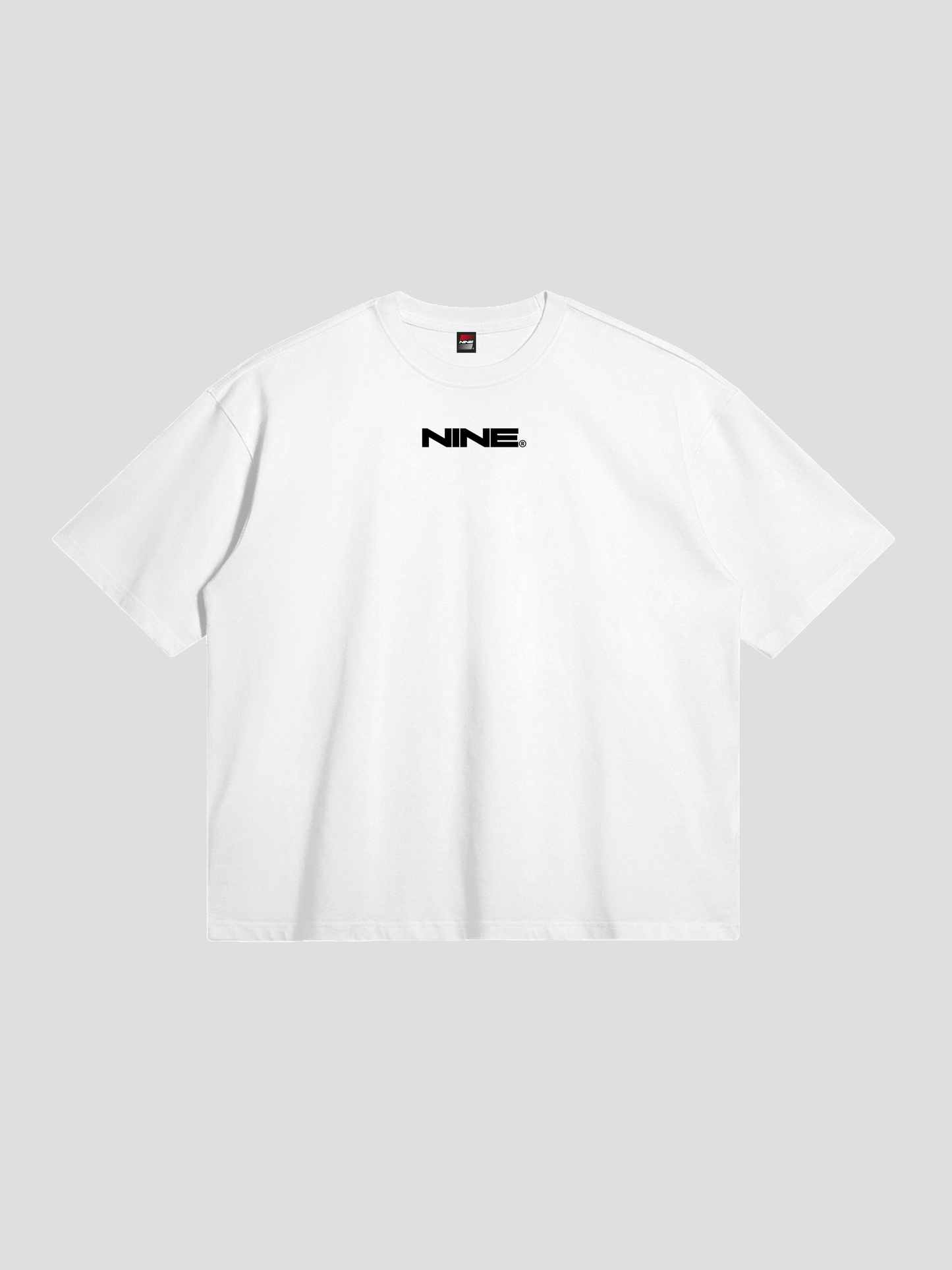 ESSENTIAL TEE.